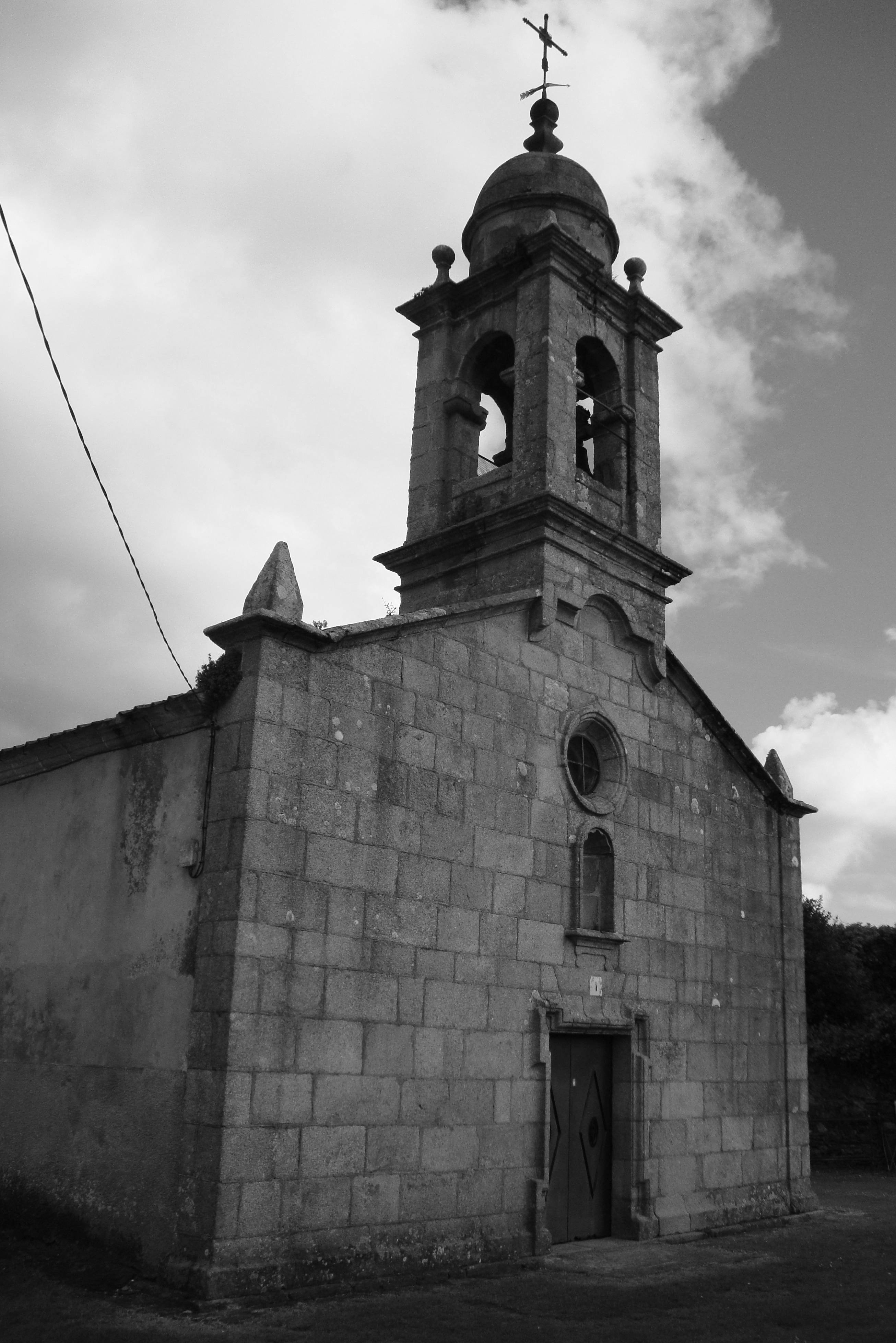 Foto 15. Antigua iglesia parroquial – hoy capilla – de San Julián de Mugardos